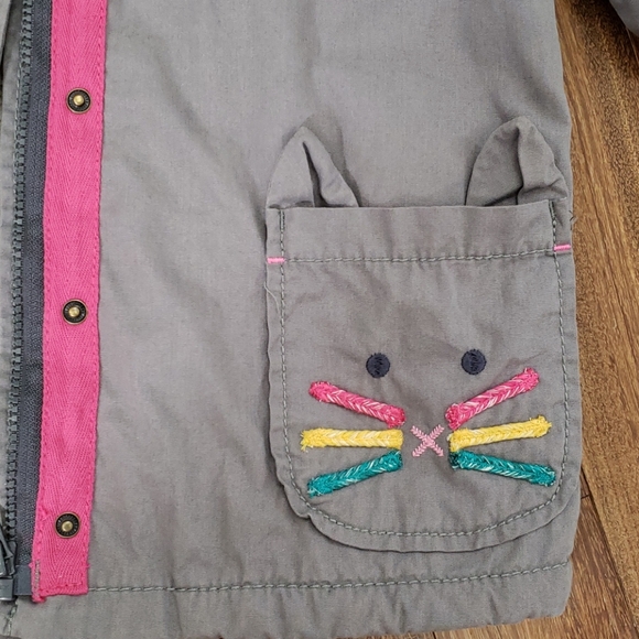 Next size 5/6 cat spring or fall jacket, euc - Picture 2 of 8